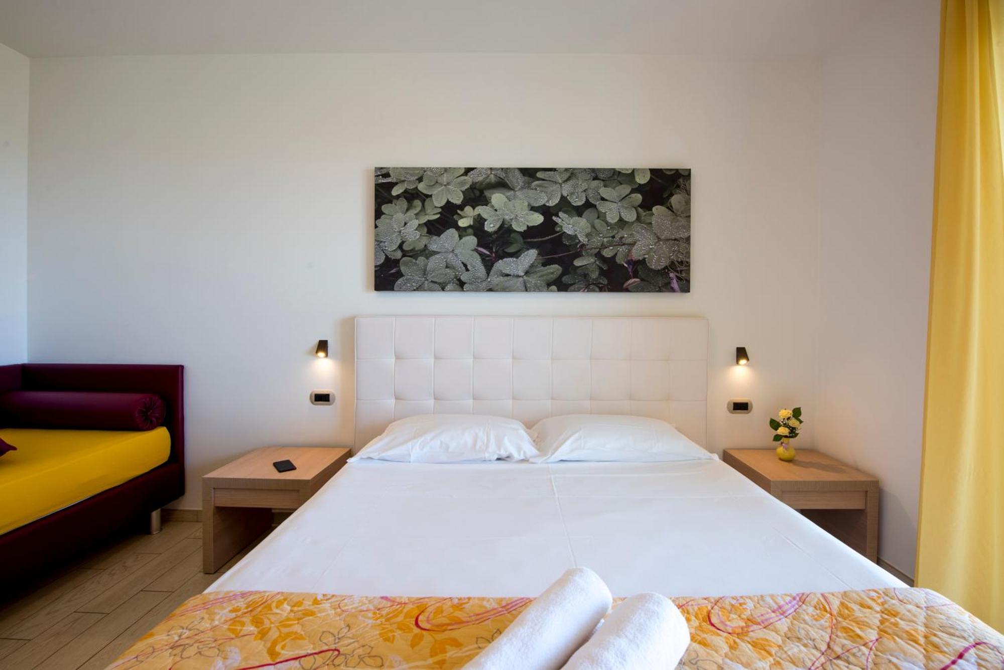 Bed and Breakfast Il Giardino Sul Mare Martinsicuro Esterno foto