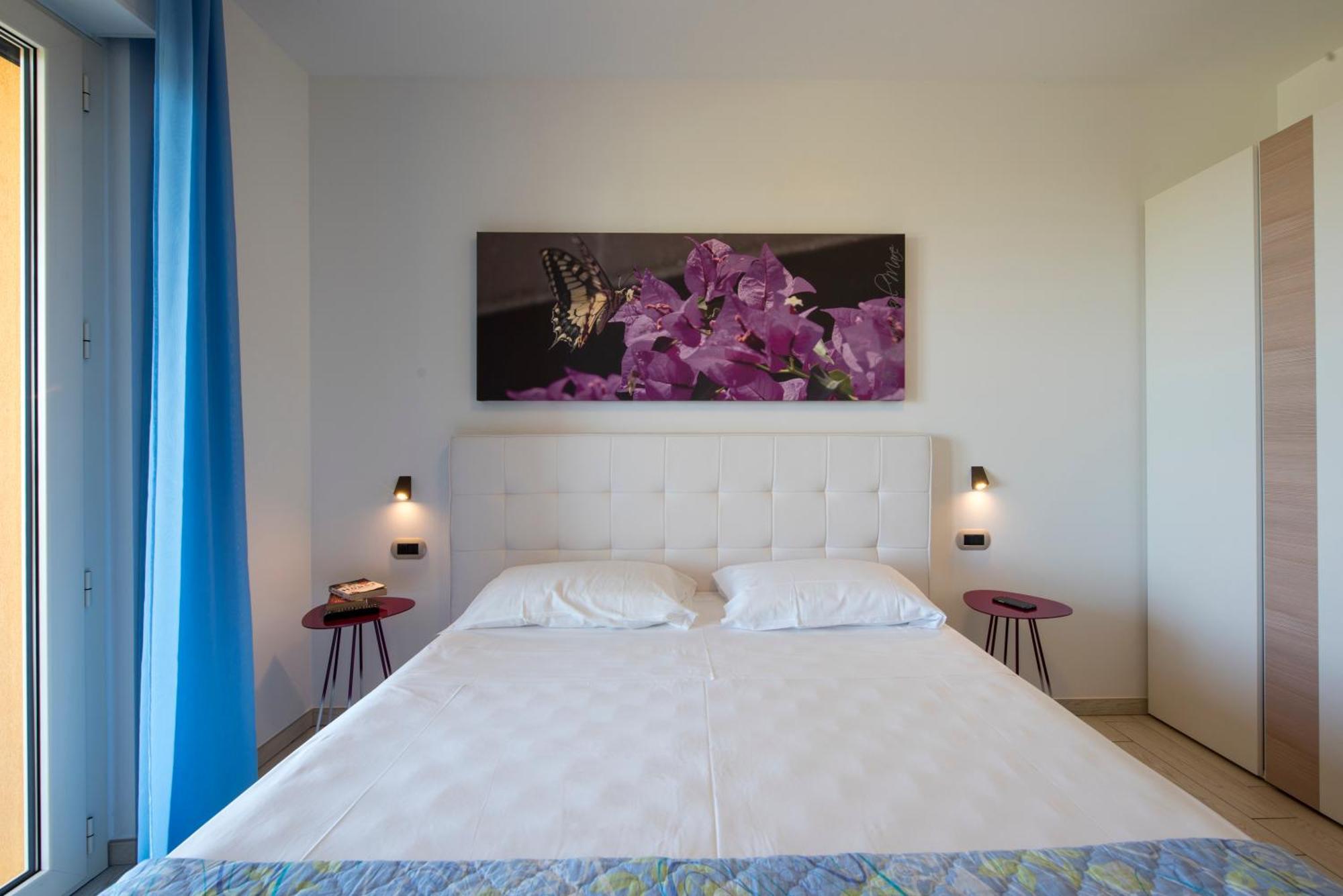 Bed and Breakfast Il Giardino Sul Mare Martinsicuro Esterno foto