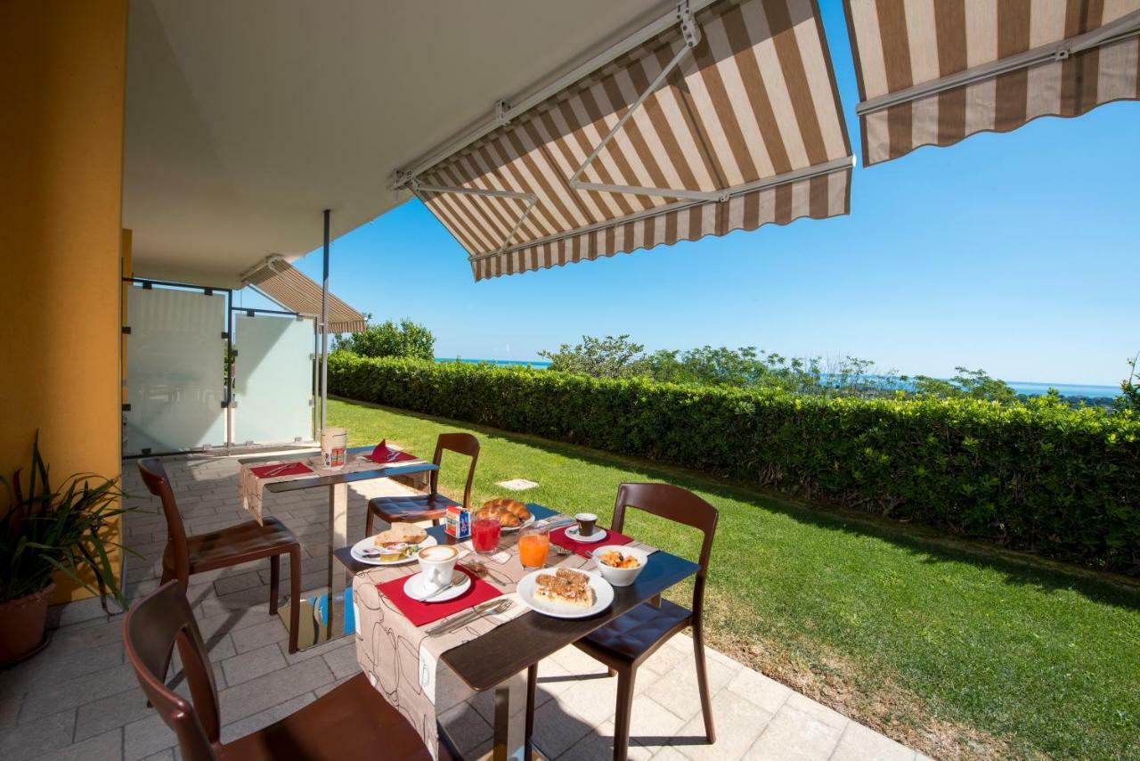 Bed and Breakfast Il Giardino Sul Mare Martinsicuro Esterno foto