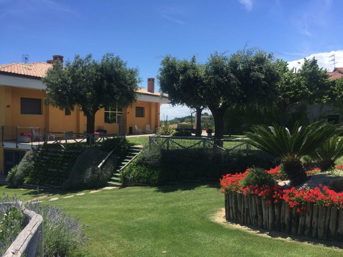 Bed and Breakfast Il Giardino Sul Mare Martinsicuro Esterno foto